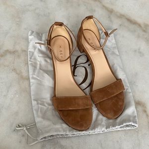 M. GEMI brown suede low block heel sandal